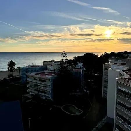 Comarruga Seaside Bliss Apartment, 100m To *