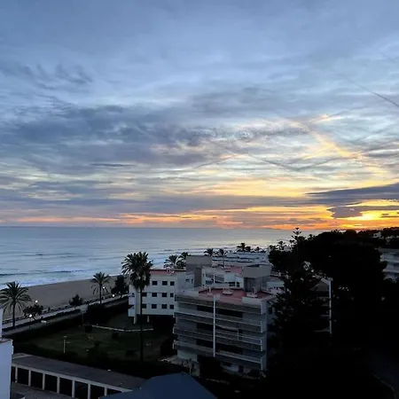 Comarruga Seaside Bliss Apartment, 100m To Apartment *